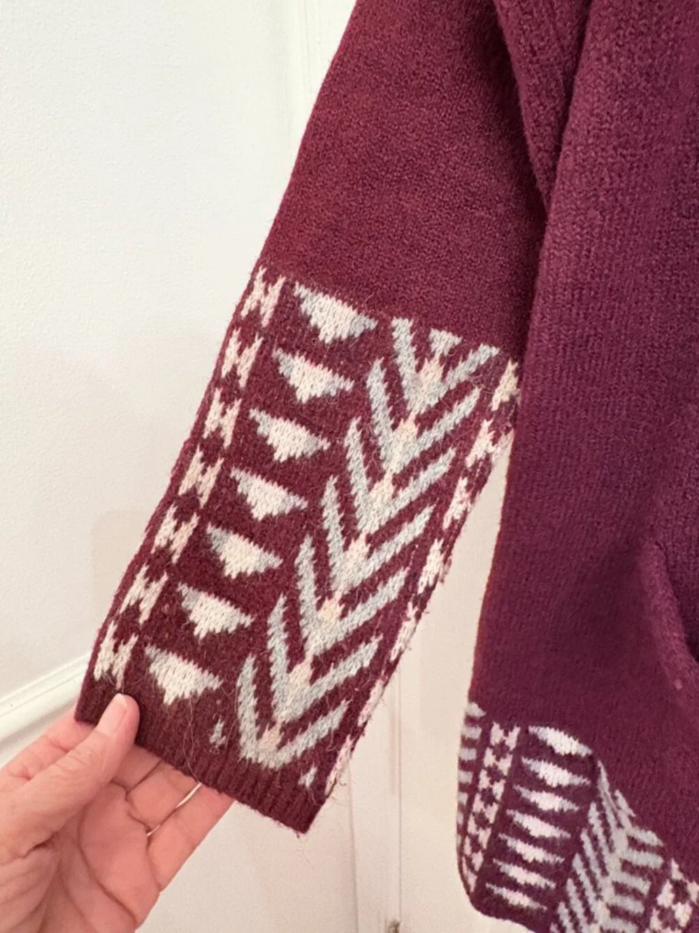 Frye cozy open